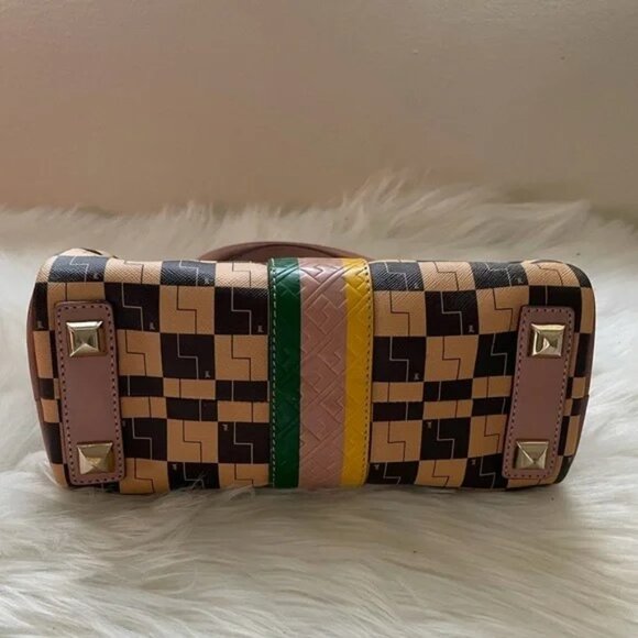 L.A.M.B. Vintage Checkered Design - Picture 4 of 8